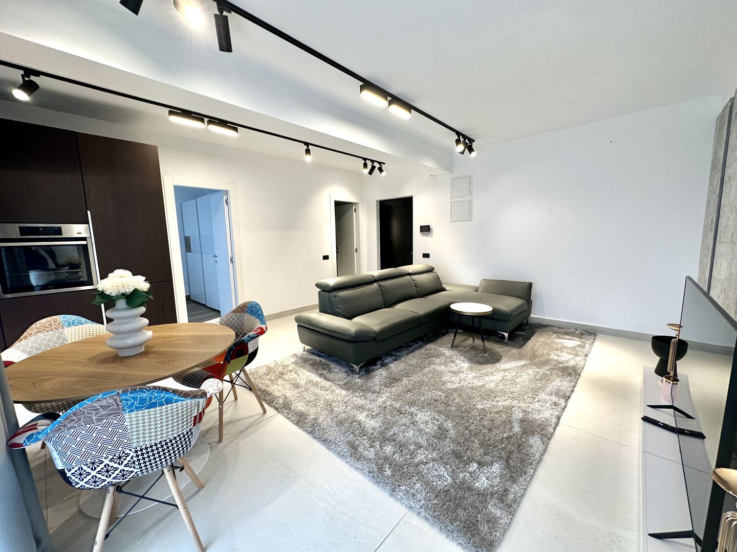 Apartament Luxos 2 camere | Domenii | Loc de parcare inclus