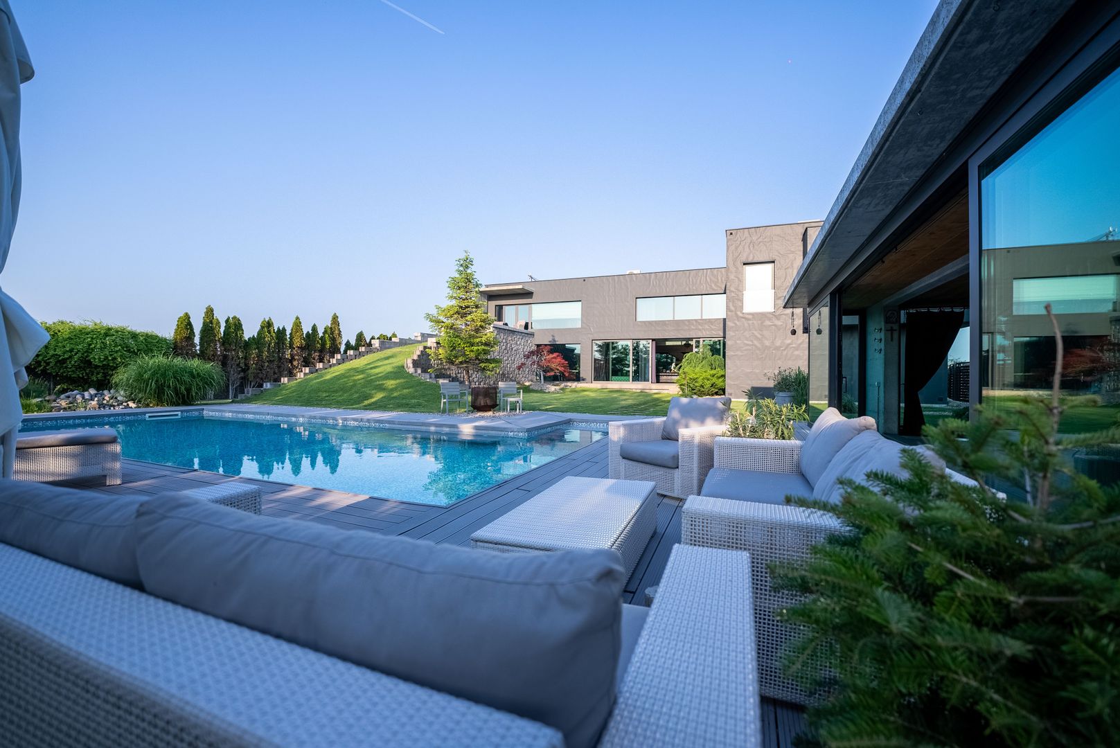 Superb Villa | Private Pool | Privacy