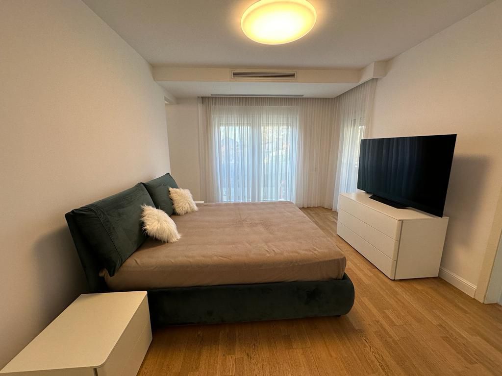 5-room apartment for rent in Baneasa, 2 parking spaces