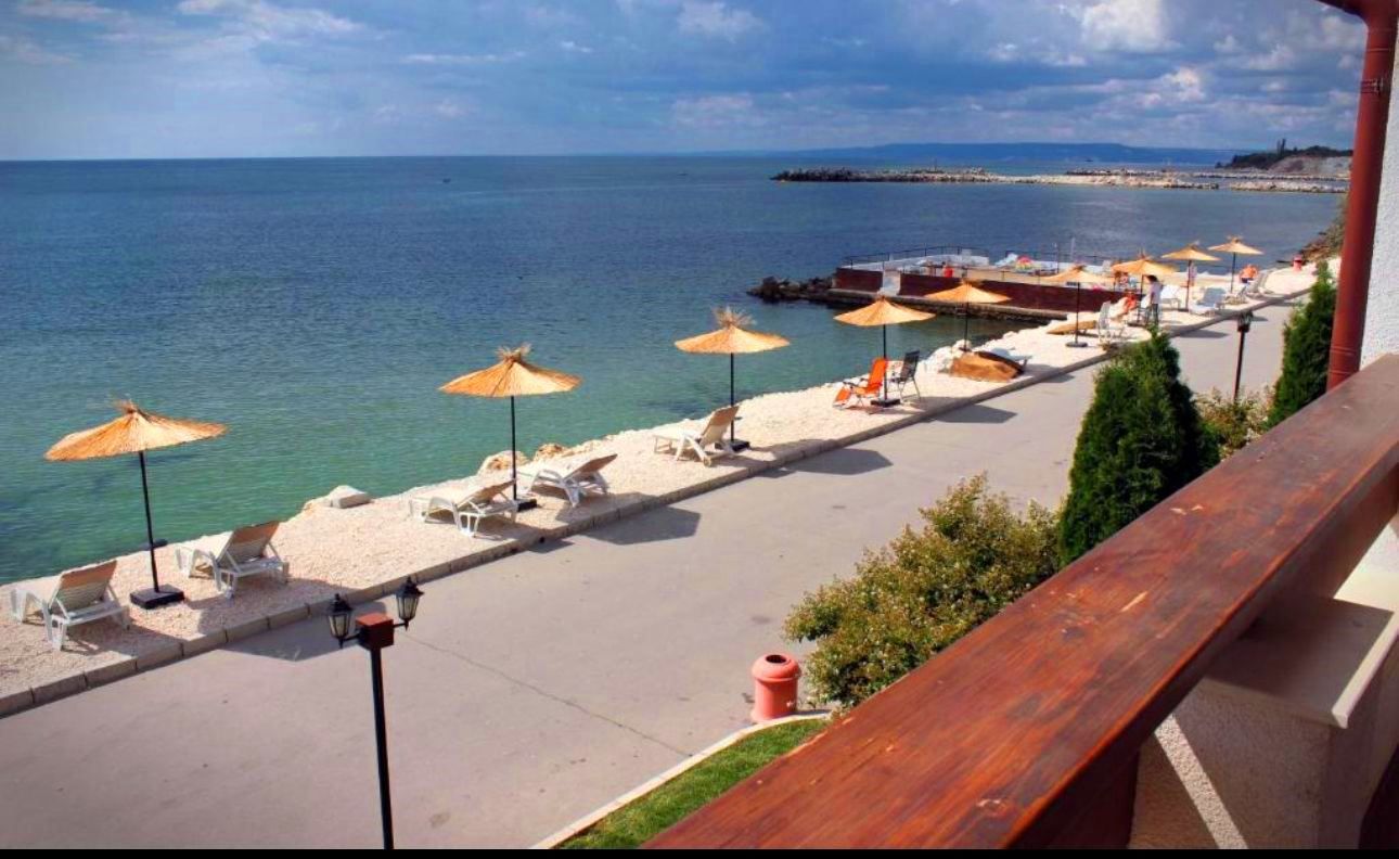 Apartments with 2 and 3 rooms, ideal investment with a superb view Bulgaria Balcic