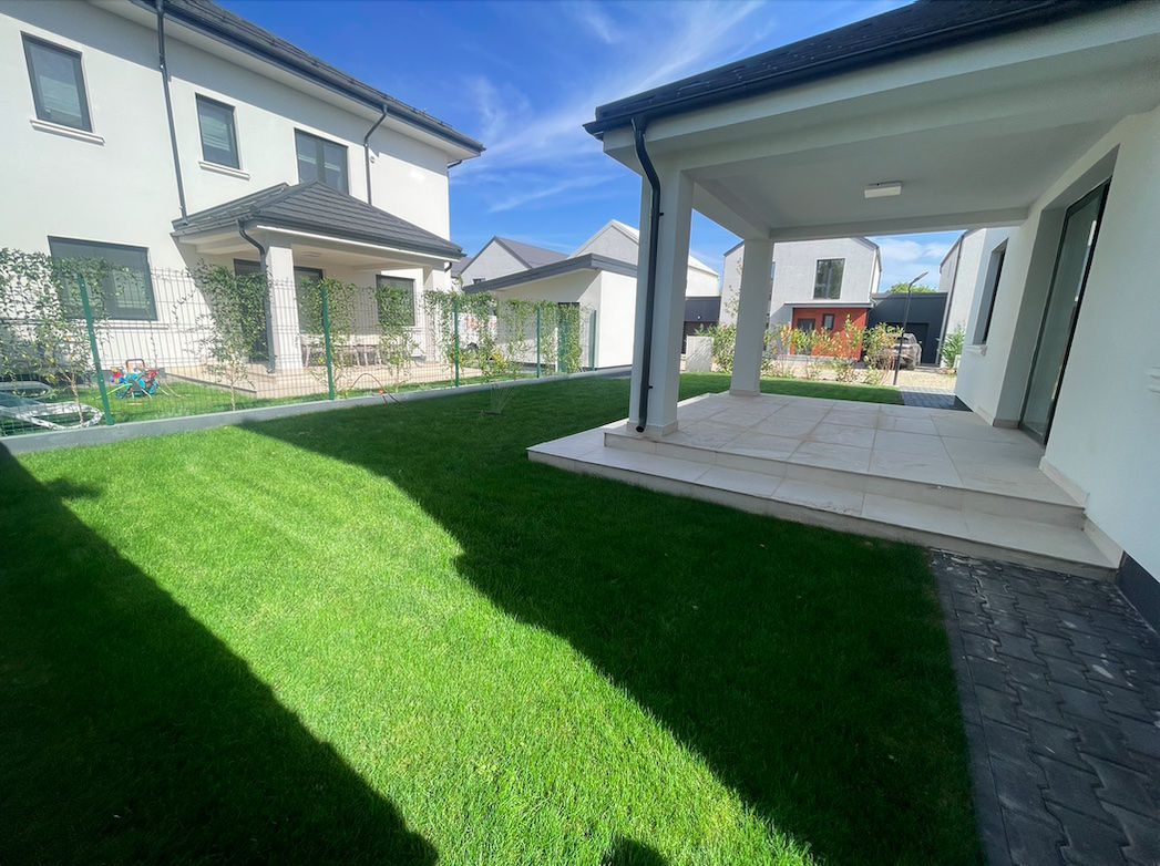 Enjoy space and elegance: House with 7 bedrooms in Corbeanca